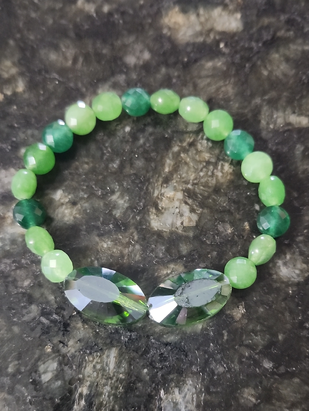 Handmade Green Quartz Beaded Bracelet